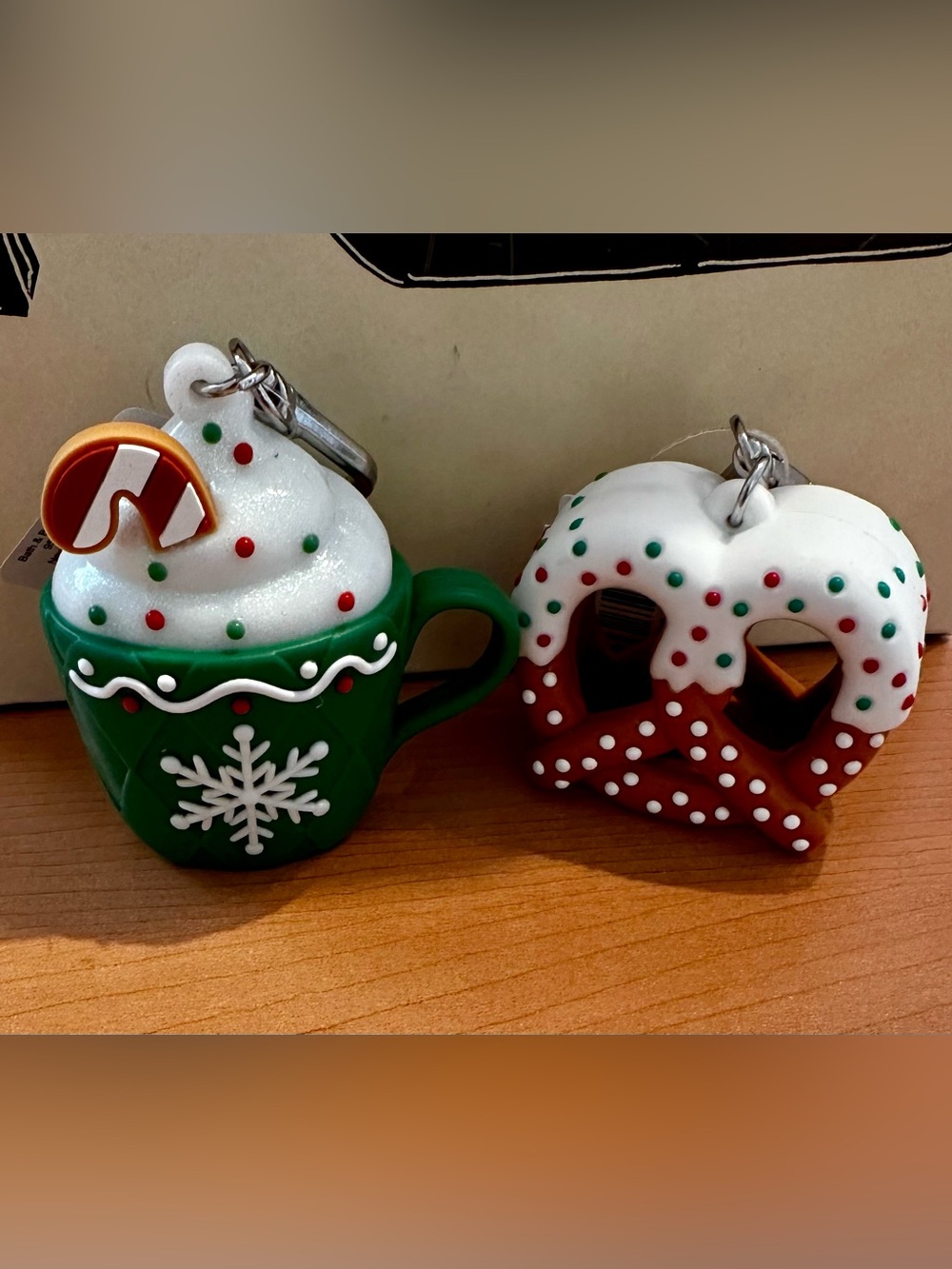 Bath & Body Works Green Mug & Pretzel 🥨Pocketbac Holder Set